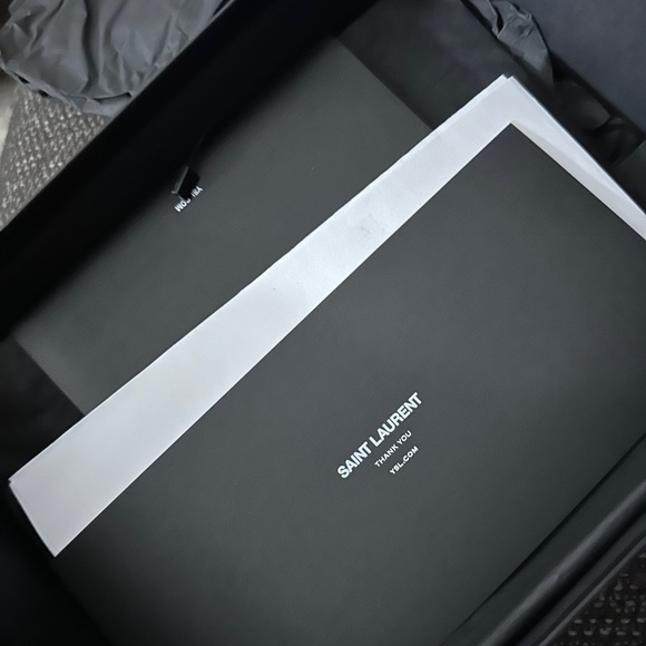 YSL uptown chain crocodile embossed shiny leather - Picture 8 of 9